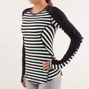 Lululemon Run: Reflect Long Sleeve Mint Black Sz 4